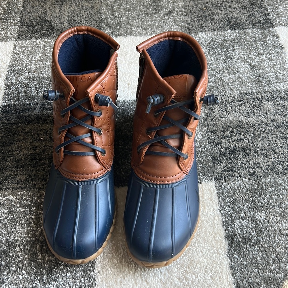 Nautica Duck Boots